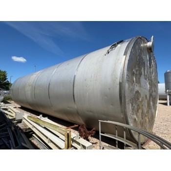 Edelstahlbehälter 150 cbm von Sielmann