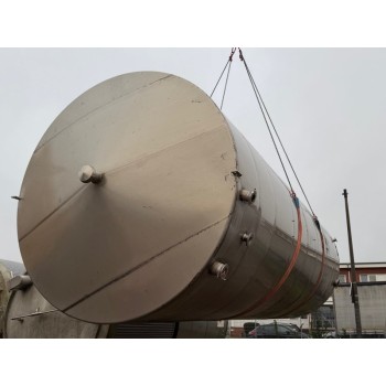 Edelstahlbehälter 150 cbm von Sielmann